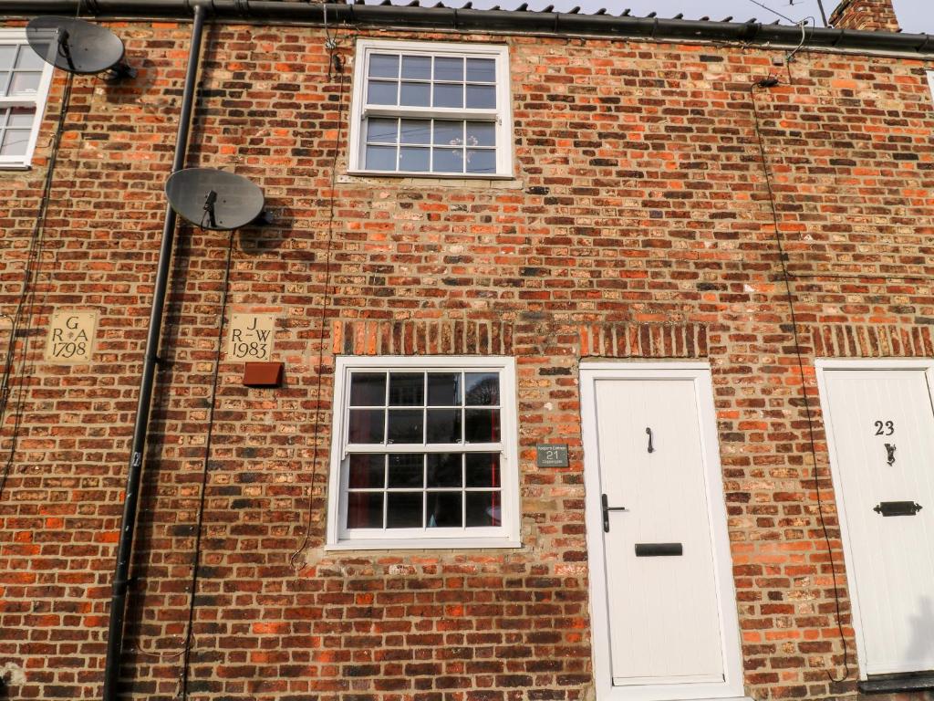 Keepers Cottage, 21 Coppergate Accommodation image 1 Keepers Cottage, 21 Coppergate image one