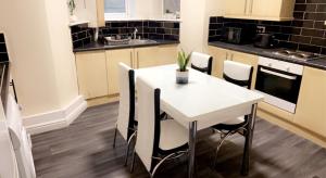 Wakefield Page image 19 Picture of Wakefield Holiday Home - By Duplex Relocations