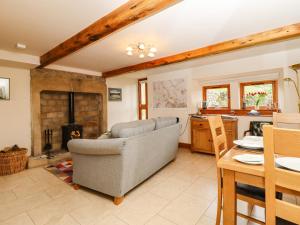 Kestrel Cottage, Keighley Accommodation image 2 Kestrel Cottage, Keighley image two