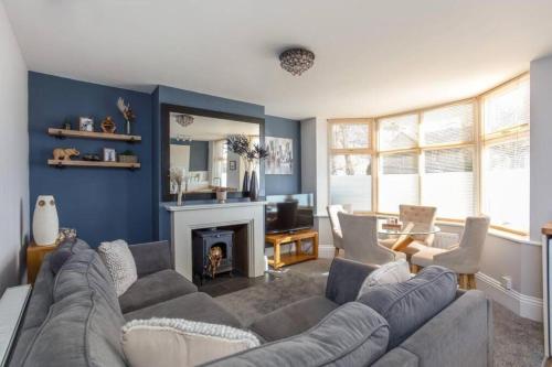 Queens Road 2 Bed apartments Central Richmond Accommodation image 3 Queens Road 2 Bed apartments Central Richmond image three