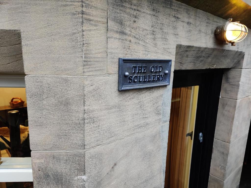 The Old Scullery, Cosy Stylish Apartment for two on Harrogate's Iconic Stray Accommodation image 1 The Old Scullery, Cosy Stylish Apartment for two on Harrogate's Iconic Stray image one