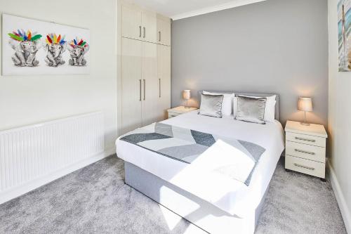 Host & Stay - 1 Montrose Street Accommodation image 3 Host & Stay - 1 Montrose Street image three