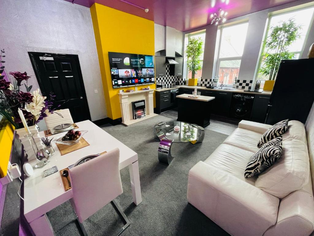 PHOENIX Boutique Apartments Accommodation image 1 PHOENIX Boutique Apartments image one