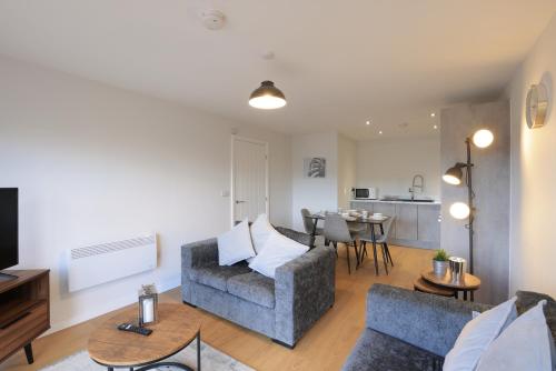 Southbank Leeds Apartment. New! With Free Parking Accommodation image 3 Southbank Leeds Apartment. New! With Free Parking image three