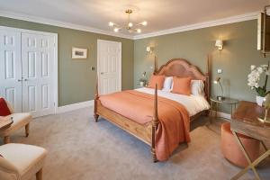 Host & Stay - Deveraux House Accommodation image 2 Host & Stay - Deveraux House image two