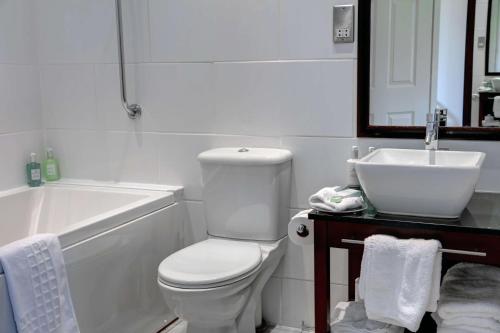 Best Western Forest and Vale Hotel image three