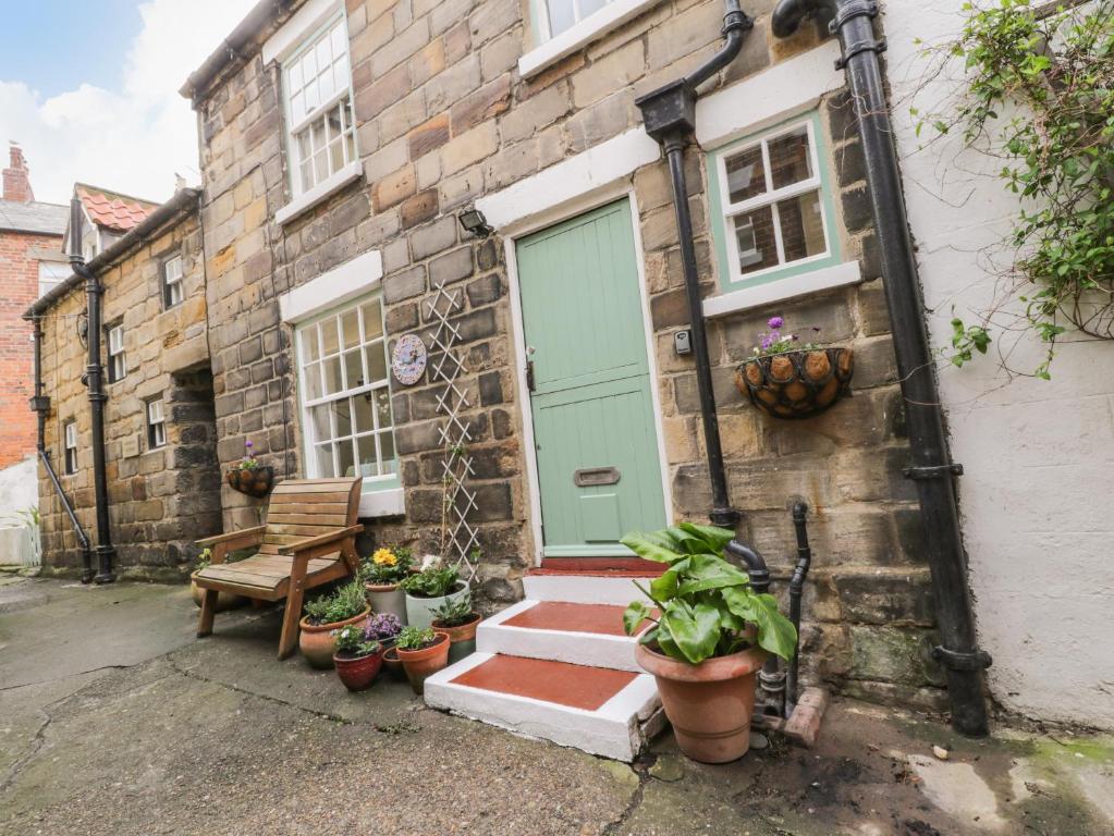 Bulmers Cottage, Saltburn-by-the-Sea Accommodation image 1 Bulmers Cottage, Saltburn-by-the-Sea image one