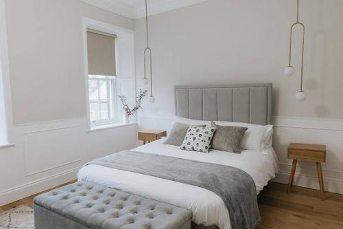 THE OLD SCHOOL ROOMS - The Swaledale, one bed luxury apartment in Richmond, North Yorkshire Accommodation image 3 THE OLD SCHOOL ROOMS - The Swaledale, one bed luxury apartment in Richmond, North Yorkshire image three