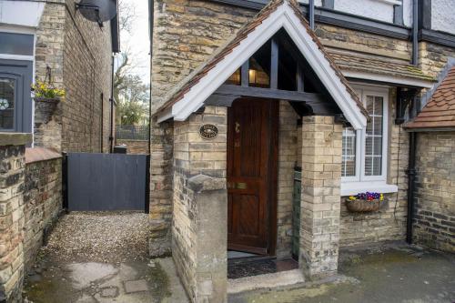 Gilly Cottage Accommodation image 3 Image name 352185517 the 1 image from the post Gilly Cottage in Yorkshire.com.