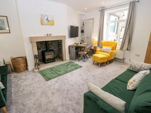 Bunny Rabbit Cottage Accommodation image 2 Bunny Rabbit Cottage image two