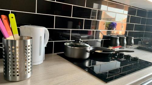 Apartment in City centre, 4 guests, CAR PARK Accommodation image 2 Apartment in City centre, 4 guests, CAR PARK image two