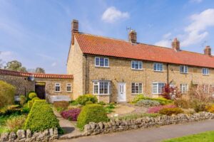 Helmsley Page image 4 Picture of Ivy Cottage