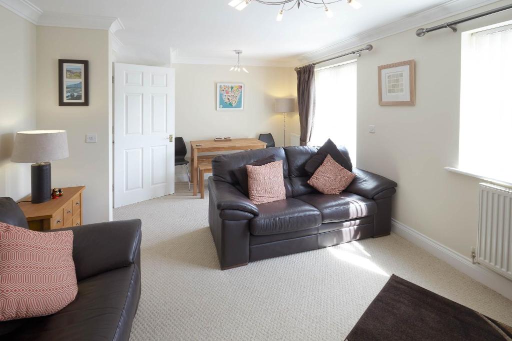 Host & Stay - The Signal House Accommodation image 1 Host & Stay - The Signal House image one