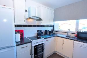 3 Bedroom Chalet South Shore Bridlington Accommodation image 2 3 Bedroom Chalet South Shore Bridlington image two