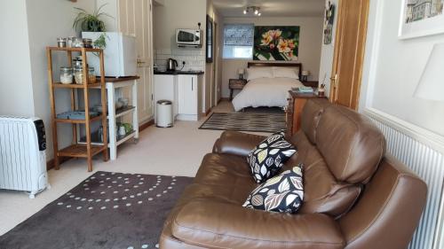 Wood Bank Studio Apartment Accommodation image 3 Wood Bank Studio Apartment image three