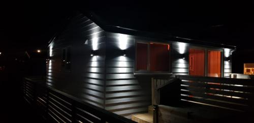 luxury 2-Bed modern chalet in Bridlington Accommodation image 3 luxury 2-Bed modern chalet in Bridlington image three