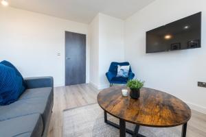 Stylish 2 bed apartment close to city Accommodation image 2 Stylish 2 bed apartment close to city image two