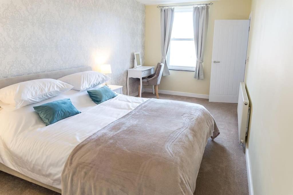 Cosy, Boutique Central Kirkby Lonsdale Apartment Accommodation image 1 Cosy, Boutique Central Kirkby Lonsdale Apartment image one