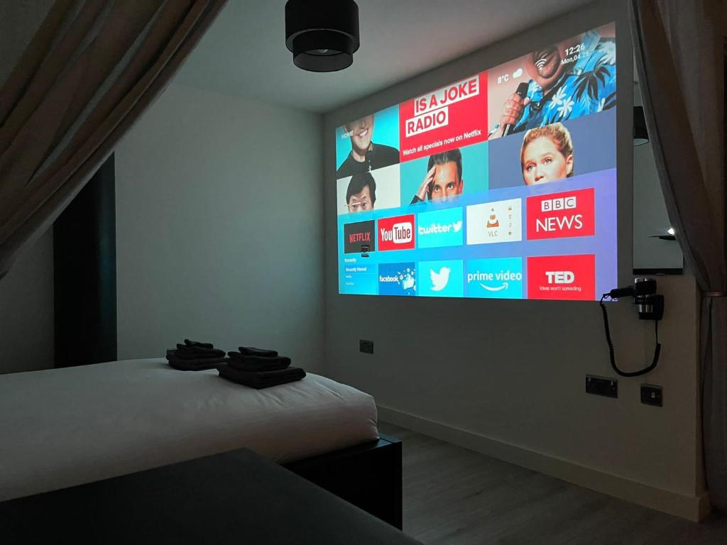NEW Luxury NYC Style Loft with Cinema Room Accommodation image 1 NEW Luxury NYC Style Loft with Cinema Room image one