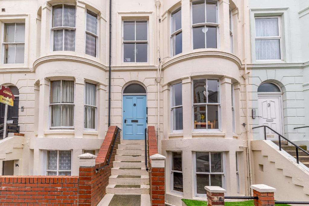 Coast View, Scarborough Accommodation image 1 Coast View, Scarborough image one