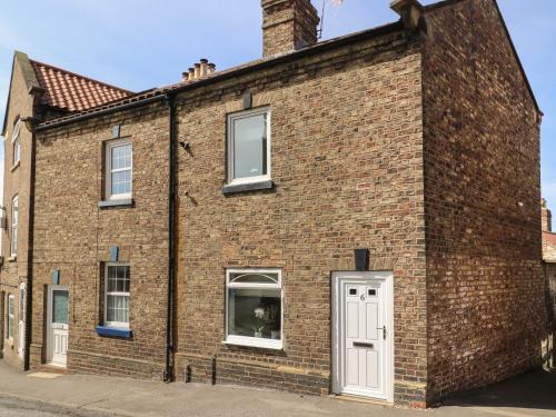 6 Church Hill Accommodation image 3 6 Church Hill image three