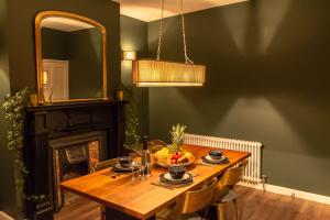 Escape 2 Unwind, Victorian Elegance Accommodation image 2 Escape 2 Unwind, Victorian Elegance image two