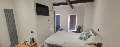 Serenity Guest House Accommodation image 3 Serenity Guest House image three