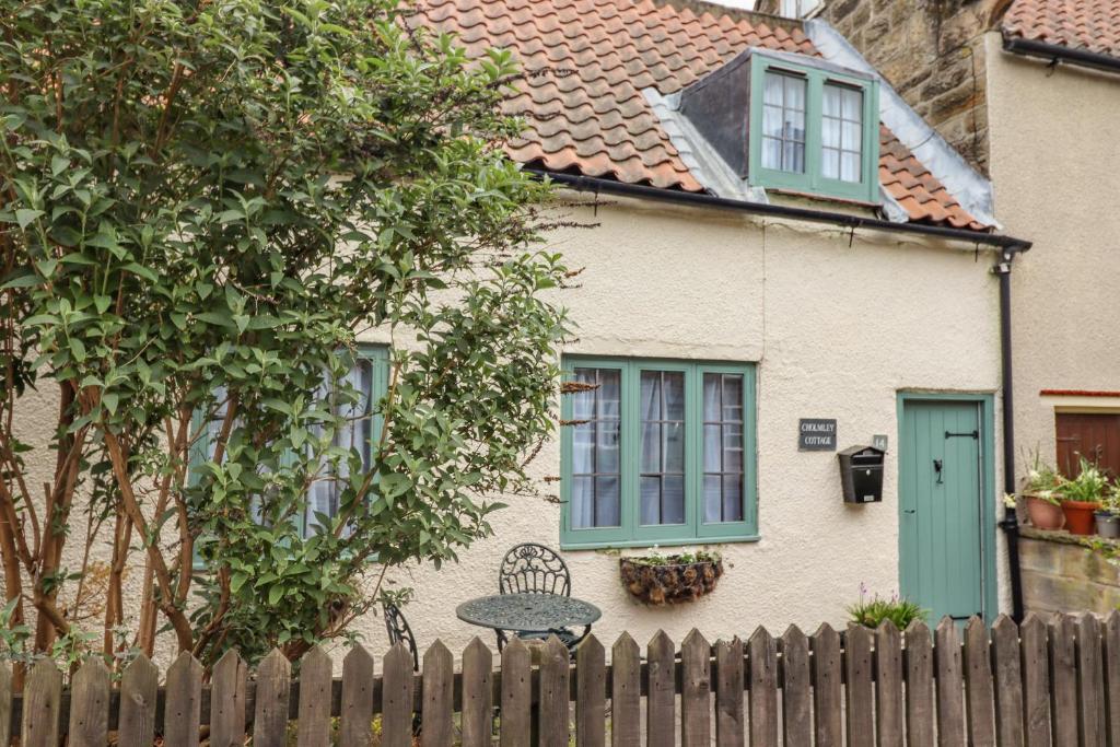 Chomley Cottage image one