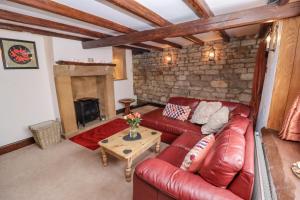 Chomley Cottage image two