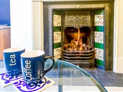 Stay In The Heart Of 'Bishy Road' At The Vines With Free Parking - York Holiday Home Accommodation image 3 Stay In The Heart Of 'Bishy Road' At The Vines With Free Parking - York Holiday Home image three