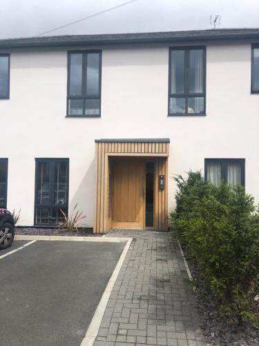SMS LUXURY APARTMENT, LONDON MEWS, YORK Accommodation image 2 SMS LUXURY APARTMENT, LONDON MEWS, YORK image three