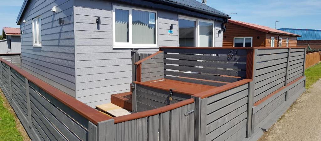 luxury 2-Bed modern chalet in Bridlington Accommodation image 1 luxury 2-Bed modern chalet in Bridlington image one