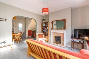 Cosy Home 5 minute walk to Monkbar and Bar Walls! Accommodation image 2 Cosy Home 5 minute walk to Monkbar and Bar Walls! image two
