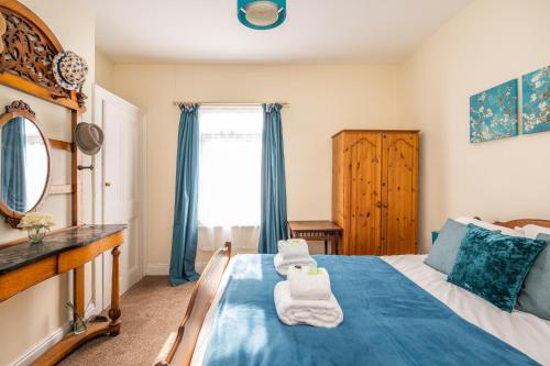 Cosy Home 5 minute walk to Monkbar and Bar Walls! Accommodation image 3 Cosy Home 5 minute walk to Monkbar and Bar Walls! image three