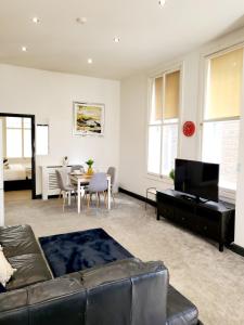 Picture of Central 2bed Apartment w/parking