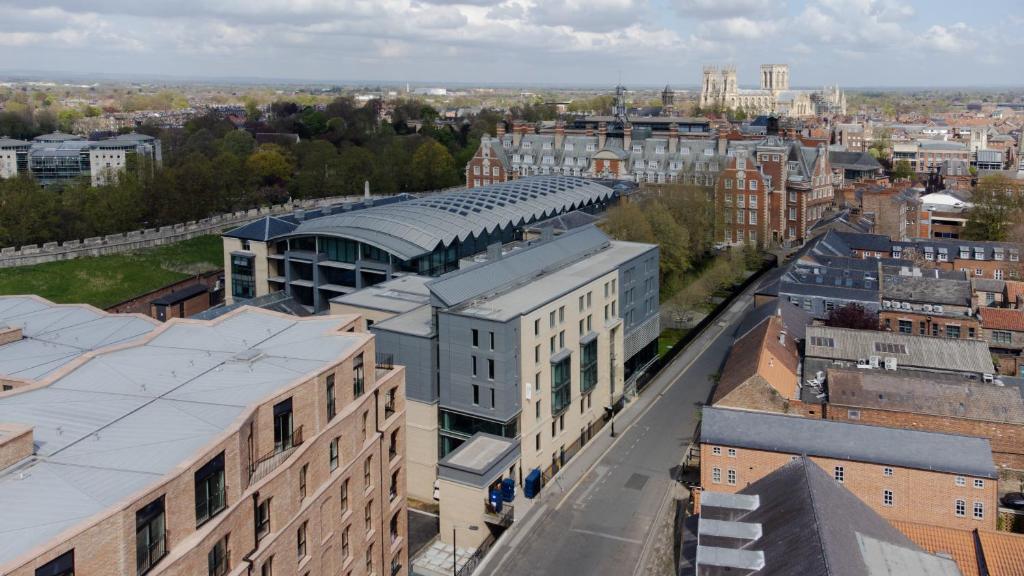 Picture of Hampton by Hilton York