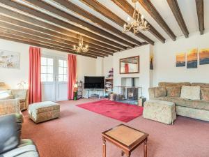 The Mews, Bridlington image two