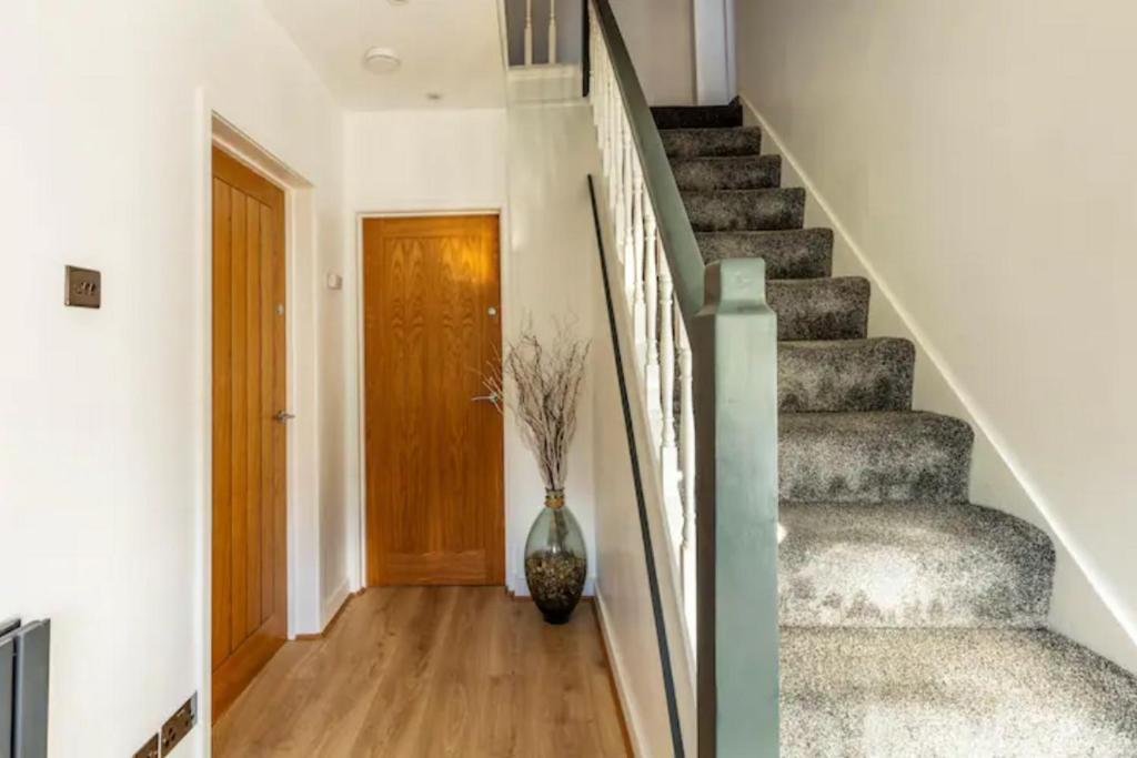 Camaraderie Guest House image one