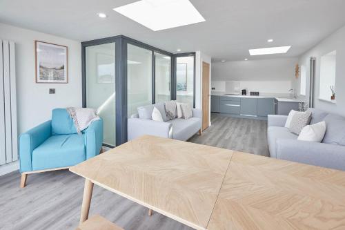 Host & Stay - Coastal Townhouse Accommodation image 3 Host & Stay - Coastal Townhouse image three