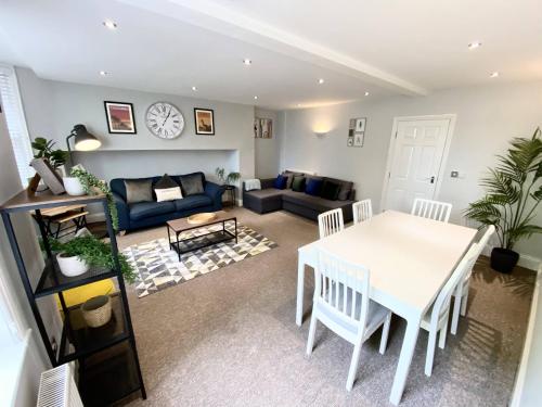 9A Grosvenor Crescent Accommodation image 3 9A Grosvenor Crescent image three