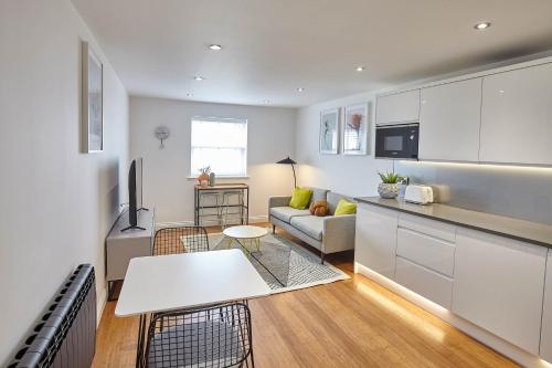 Host & Stay - Sandcastles Apartment Accommodation image 3 Host & Stay - Sandcastles Apartment image three