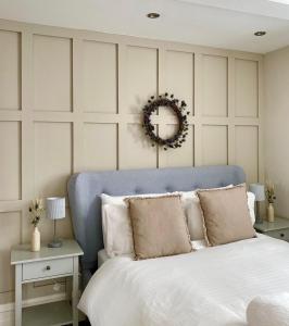 The Courtyard by Chateau Anna, Central York - Free parking Accommodation image 1 The Courtyard by Chateau Anna, Central York - Free parking image one