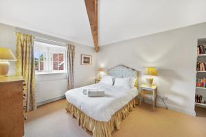 Pass the Keys Large 3 bed country home with stunning views Accommodation image 2 Pass the Keys Large 3 bed country home with stunning views image two