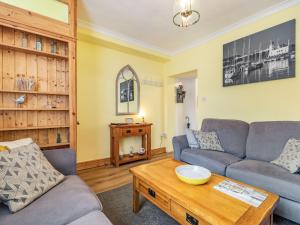 Hartwood Cottage, Scarborough Accommodation image 2 Hartwood Cottage, Scarborough image two