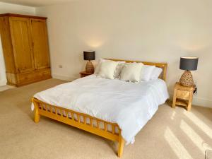 Rye Court Cottage - Stunning cottage in central Helmsley with parking Accommodation image 2 Rye Court Cottage - Stunning cottage in central Helmsley with parking image two