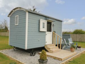 Bed & Breakfast Accommodation In Hull Page image 24 Picture of Bo Peep's Shepherdess Hut