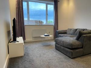 Modern Serviced Apartment - Near City Centre Accommodation image 2 Modern Serviced Apartment - Near City Centre image two