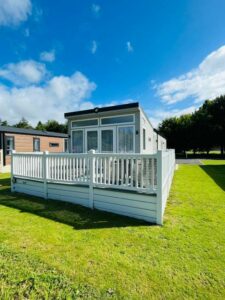 Tourist question: somewhere to stay in York Post image 8 Picture of The Braunston Lodge with Hot Tub
