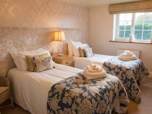 The Blackamoor Inn image two