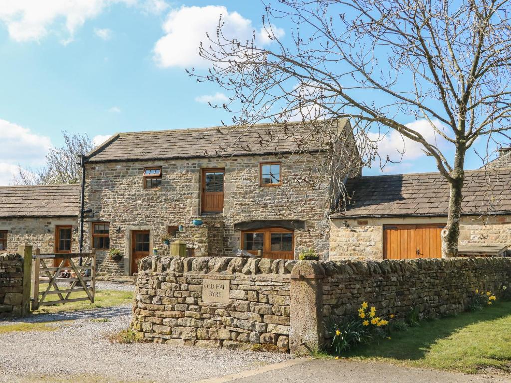 Picture of Old Hall Byre